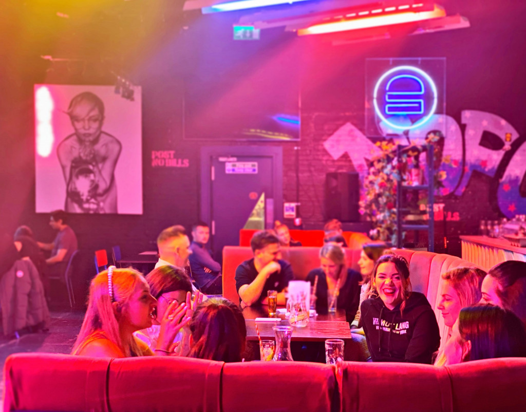 Karaoke - HUCKSTER London  Cocktails, burgers, dance & making